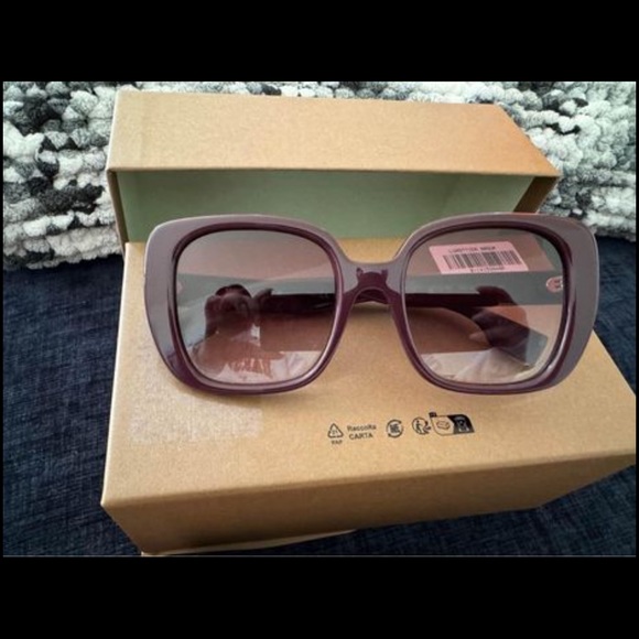 Burberry Sunglasses! Brand new. - Picture 6 of 6